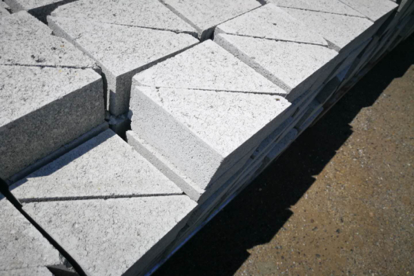 綏陵優質陶粒磚廠家